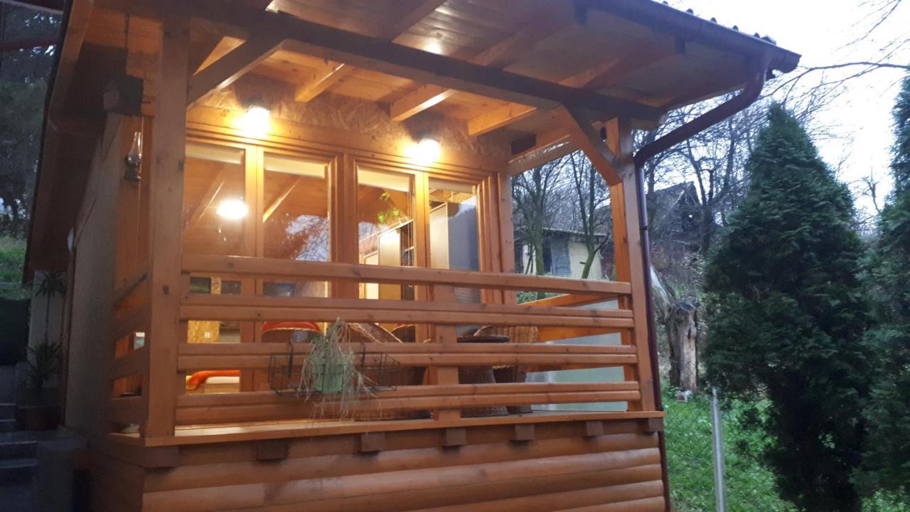 Obiteljski Apartman Borovi Visoko Exterior photo